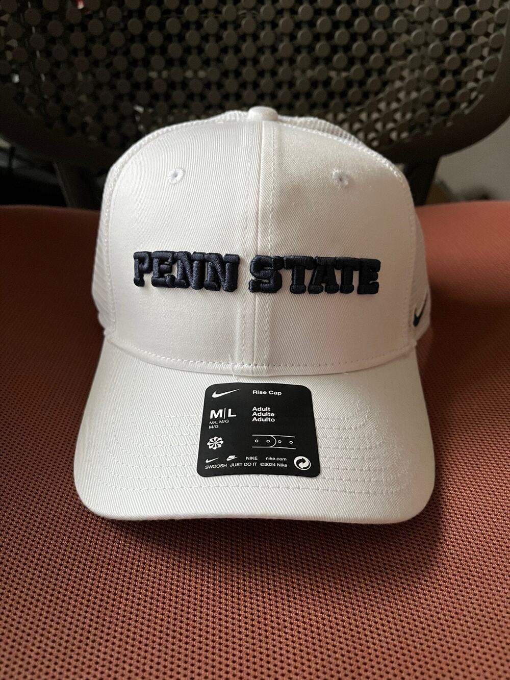 Nike Penn State Nittany Lions Embroidered White Rise Cap Snapback Hat Cap Sz M/L